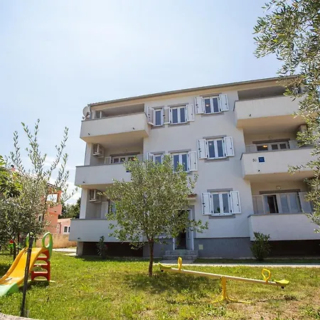 Katarina Apartment *